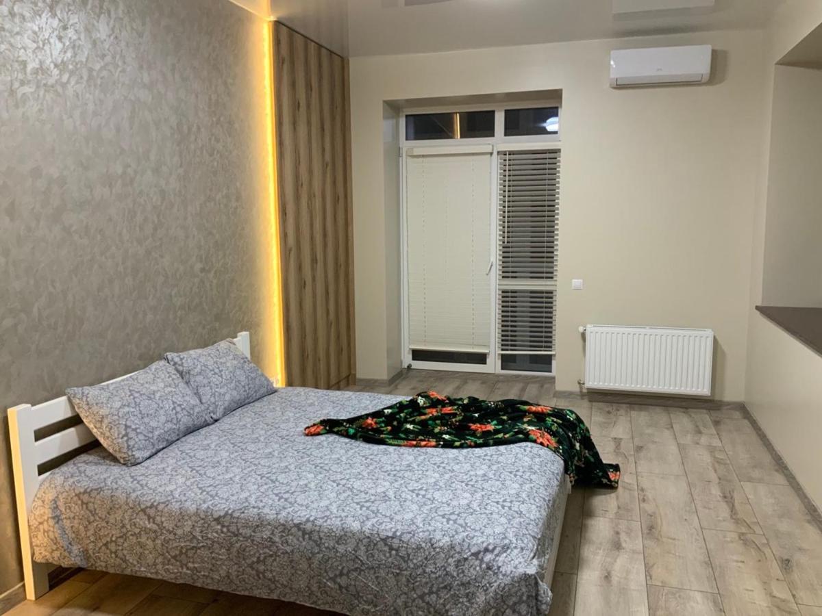VIP apartment у центрі міста, новобудЖК Театральний,дуже простора Ровно Экстерьер фото