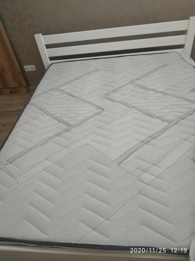VIP apartment у центрі міста, новобудЖК Театральний,дуже простора Ровно Экстерьер фото