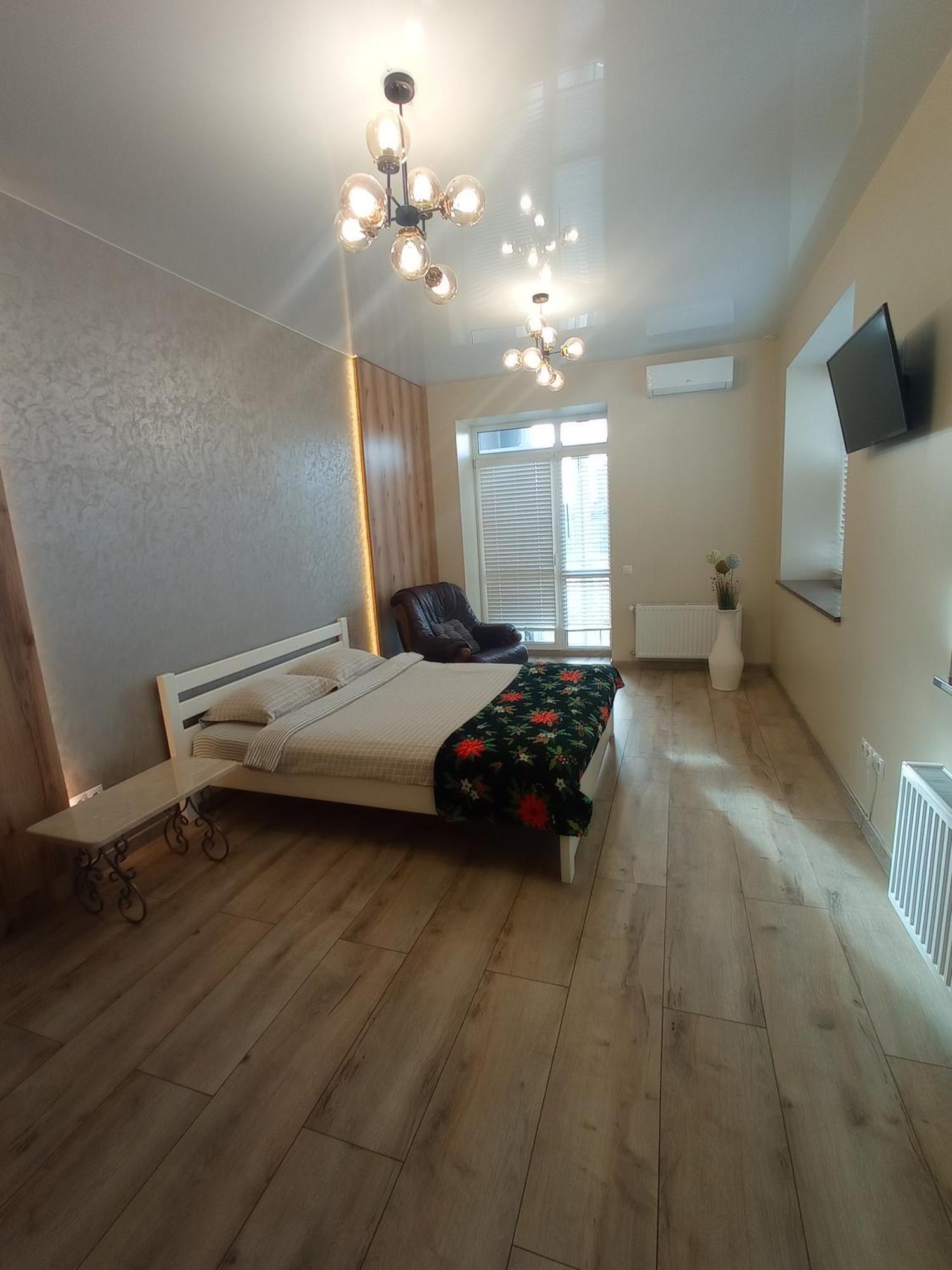 VIP apartment у центрі міста, новобудЖК Театральний,дуже простора Ровно Экстерьер фото