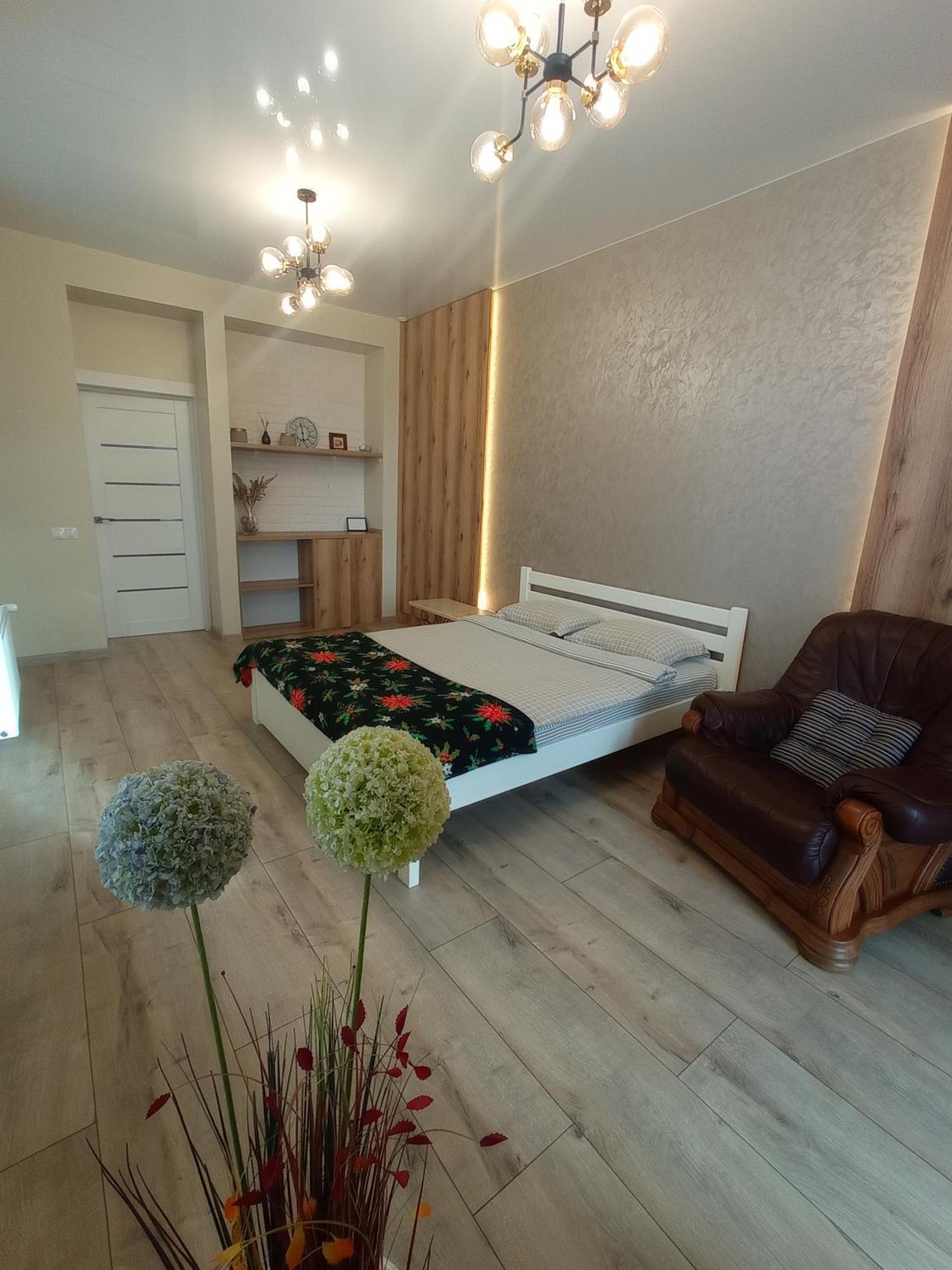 VIP apartment у центрі міста, новобудЖК Театральний,дуже простора Ровно Номер фото