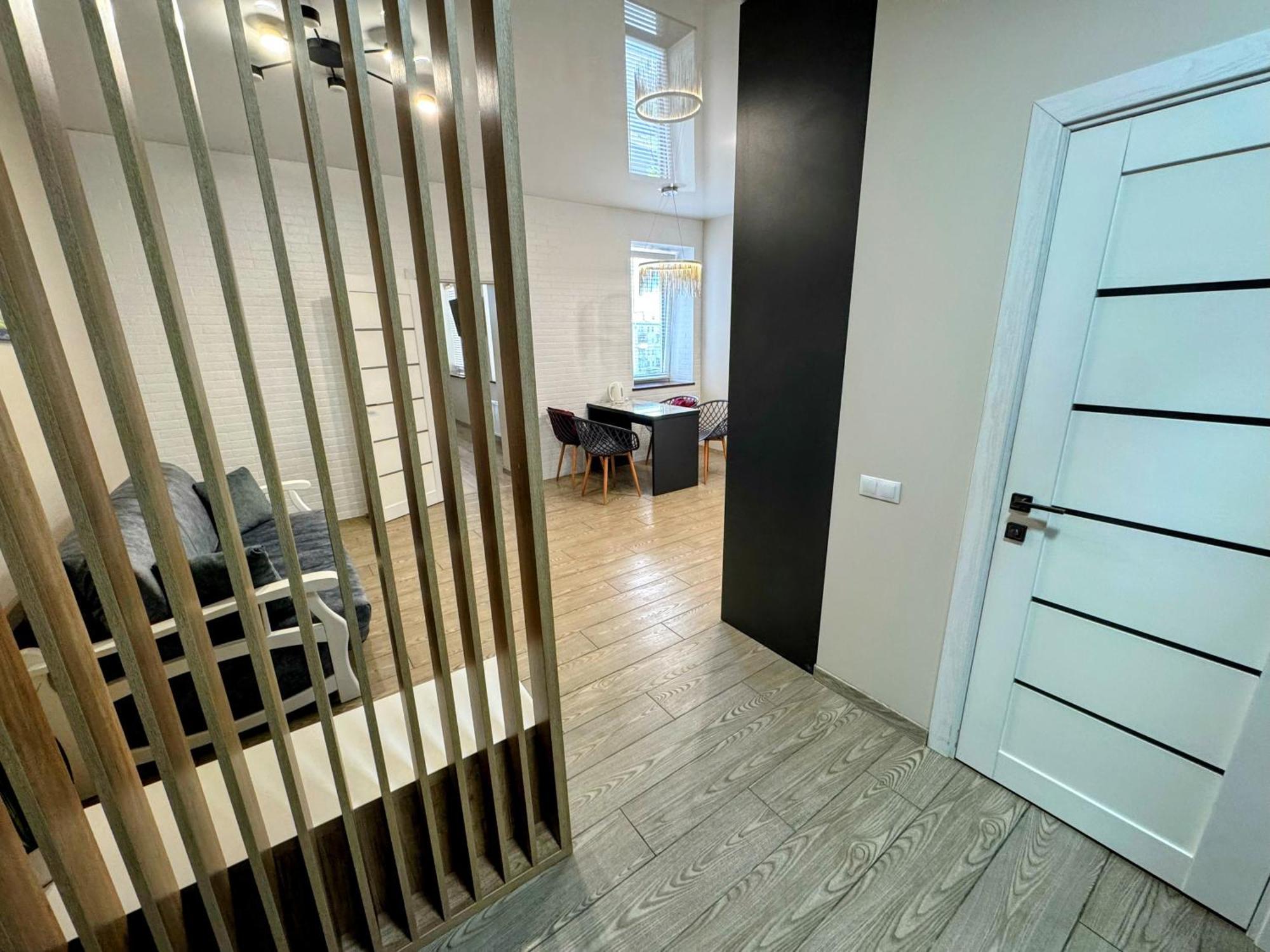 VIP apartment у центрі міста, новобудЖК Театральний,дуже простора Ровно Экстерьер фото