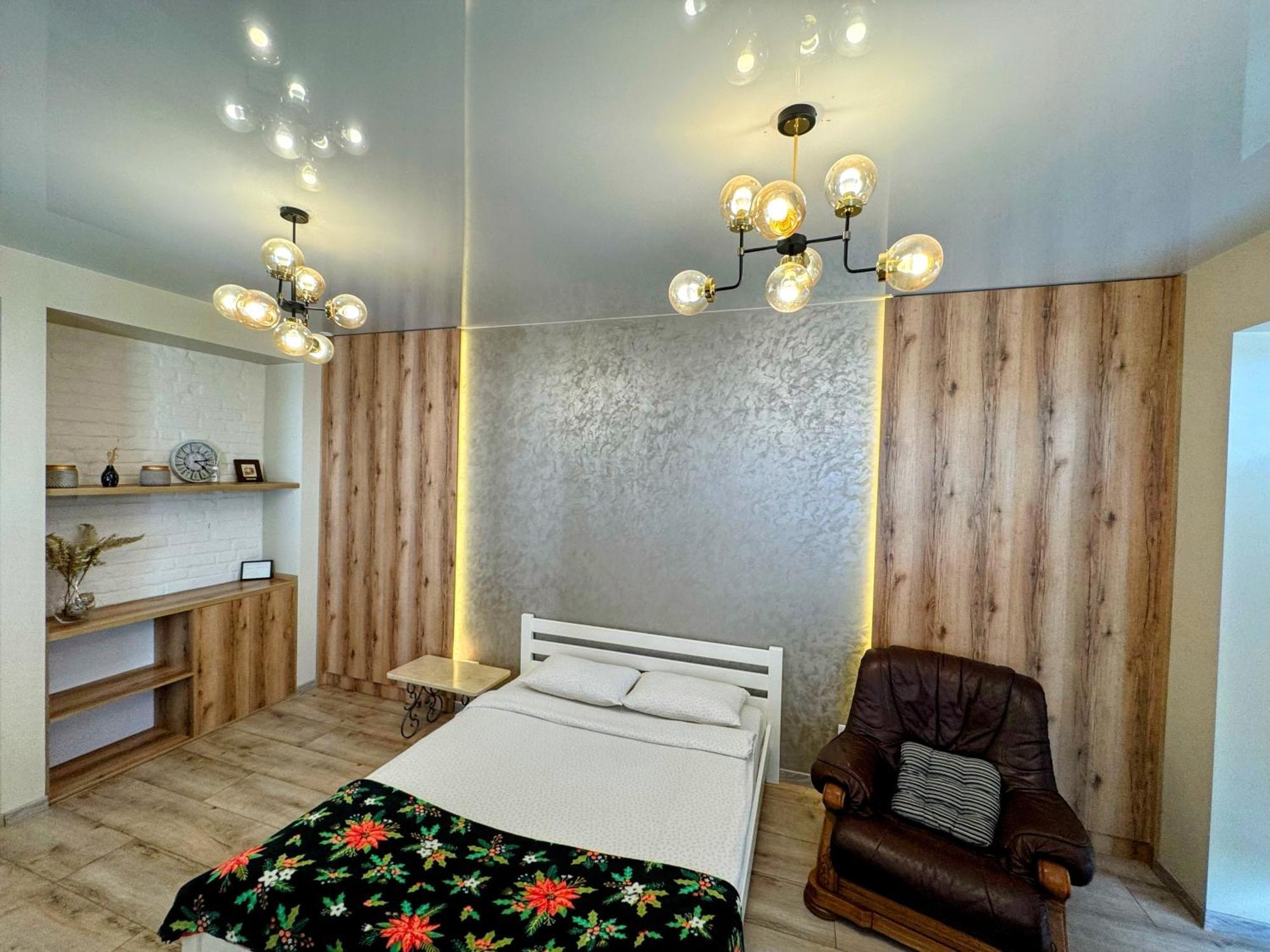 VIP apartment у центрі міста, новобудЖК Театральний,дуже простора Ровно Экстерьер фото